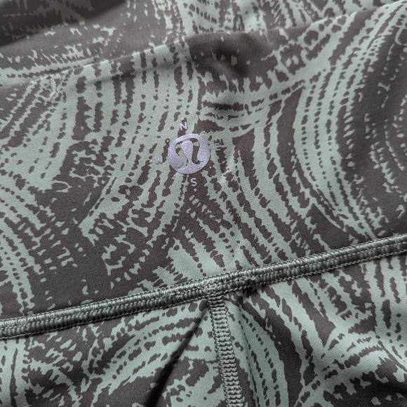 Lululemon Highest Times Pant *Wanderlust - Picture 3 of 4